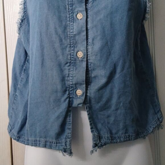 Thread & Supply Denim button down sleeveless raw hem top Sz S EUC - Picture 2 of 7